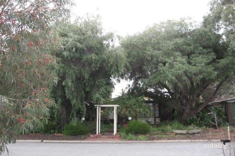 2 Baykai Gr, West Lakes, SA 5021