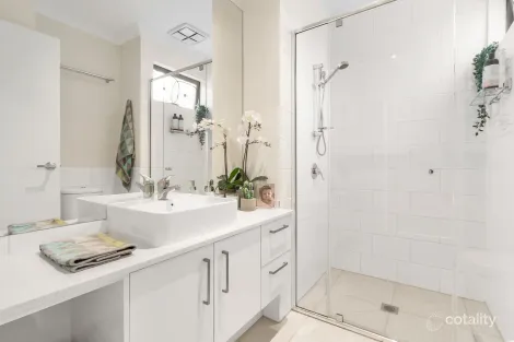 Property photo of 43 Jumbuck Circuit Carrum Downs VIC 3201