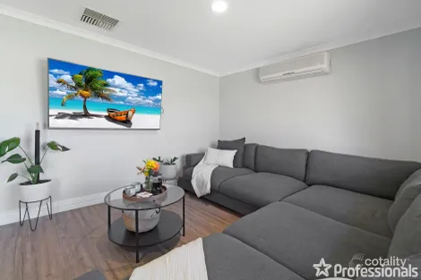 Property photo of 11 Ullinger Loop Marangaroo WA 6064