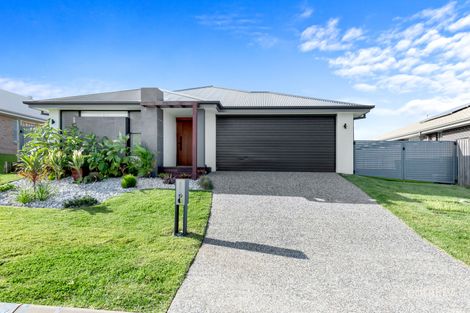 Property photo of 19 Meares Circuit Thrumster NSW 2444