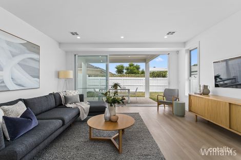 Property photo of 27 Jubilee Street Newport VIC 3015