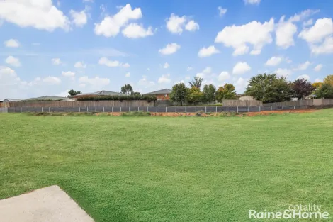 Property photo of 17 Gell Place Abercrombie NSW 2795