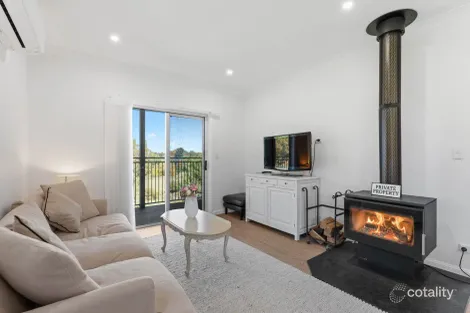 Property photo of 17 Hall Crescent Crookwell NSW 2583