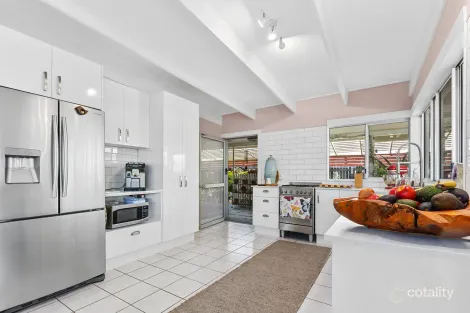 Property photo of 33 Drummer Street Tin Can Bay QLD 4580