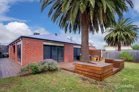 Property photo of 17 Orchard Grove Tyabb VIC 3913
