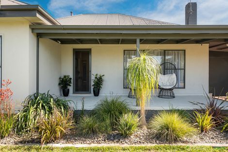Property photo of 8 Sloan Street Wangaratta VIC 3677