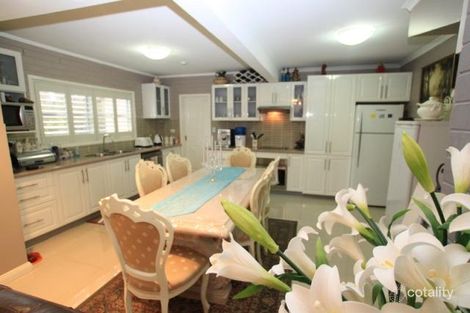 Property photo of 25 St George Crescent Sandy Point NSW 2172