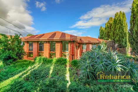 Property photo of 4 Lachlan Road Melton South VIC 3338