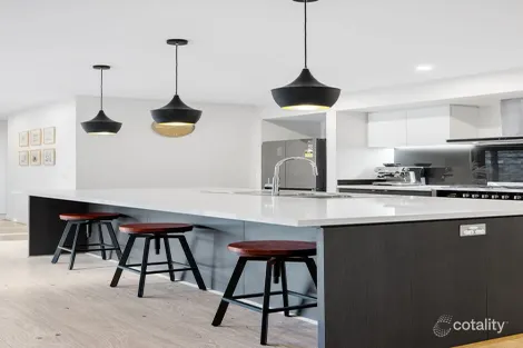 Property photo of 15 Malmesbury Road Cranbourne North VIC 3977