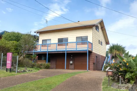 Property photo of 19 Kurrawa Drive Kioloa NSW 2539