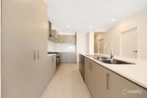 Property photo of 17 Trestle Place Wallan VIC 3756