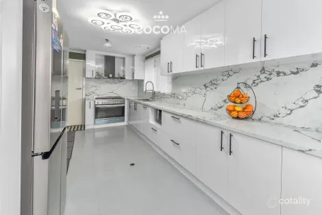 Property photo of 19 Hedgeley Road Keysborough VIC 3173