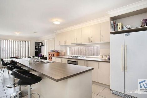 Property photo of 13A Pads Way Sunbury VIC 3429