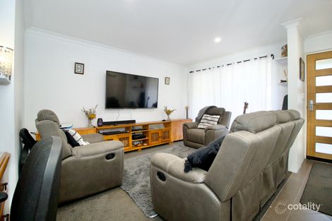 Property photo of 22 Luderick Grove Warnbro WA 6169