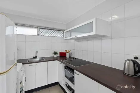 Property photo of 13/554 Main Street Kangaroo Point QLD 4169