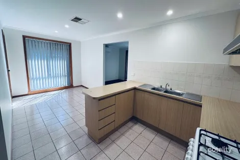 2/59 Truman St, South Kingsville, VIC 3015