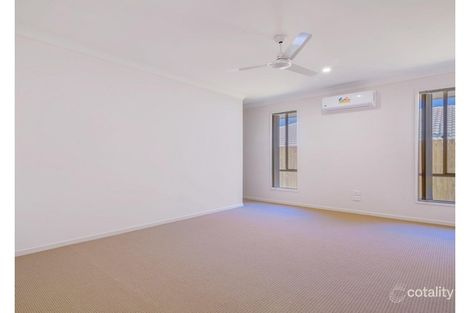 Property photo of 7 April Crescent Bridgeman Downs QLD 4035