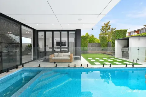 Property photo of 10 Dorking Road Cabarita NSW 2137