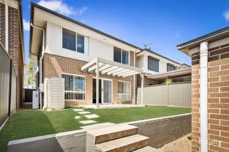 Property photo of 30 Glenmore Ridge Drive Glenmore Park NSW 2745
