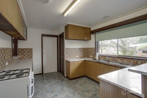 Property photo of 16 Cullis Parade Bayswater VIC 3153