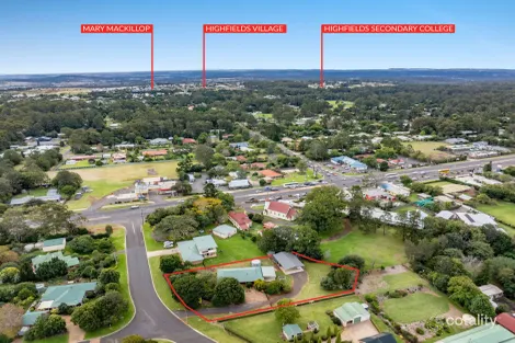 Property photo of 28 Timperley Drive Highfields QLD 4352