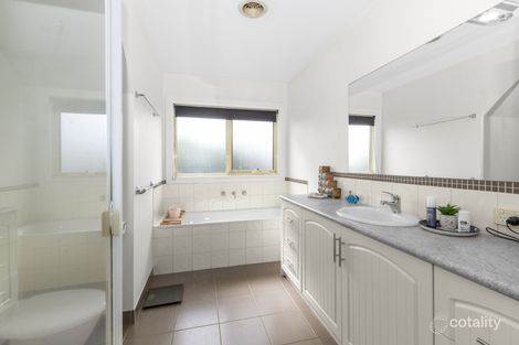 Property photo of 3/2 Inglis Avenue Frankston VIC 3199