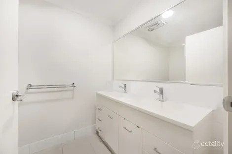 Property photo of 60/17 Greensboro Place Little Mountain QLD 4551