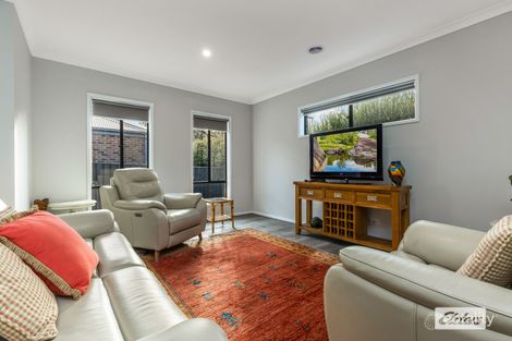 Property photo of 2/116A Harley Street Strathdale VIC 3550
