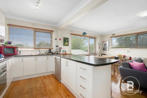 Property photo of 8/509 Drummond Street South Redan VIC 3350
