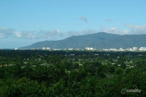 5 Strutton Pl, Mooroobool, QLD 4870