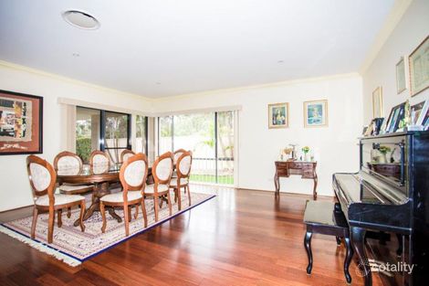 Property photo of 28 Tanzen Drive Arundel QLD 4214