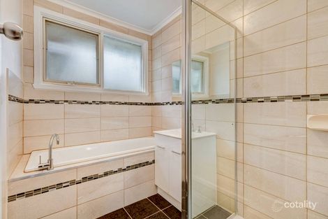 Property photo of 5 Curlew Close Melton VIC 3337