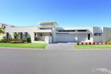 Property photo of 2025 The Boulevarde Benowa QLD 4217