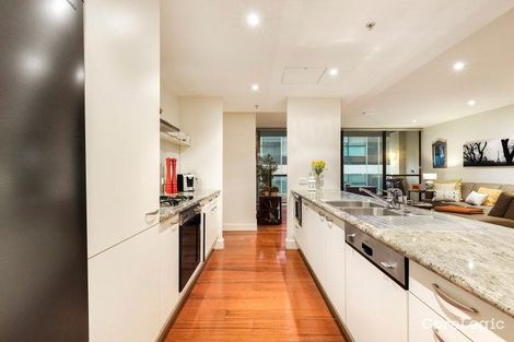 Property photo of 206/19 Queens Road Melbourne VIC 3004