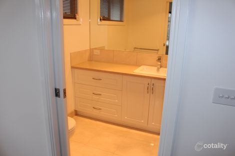 Property photo of 3/55 Brantome Street Gisborne VIC 3437