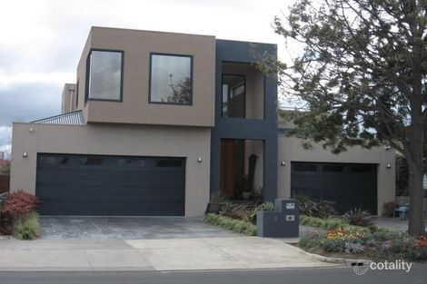 18 Grandview Rd, Niddrie, VIC 3042