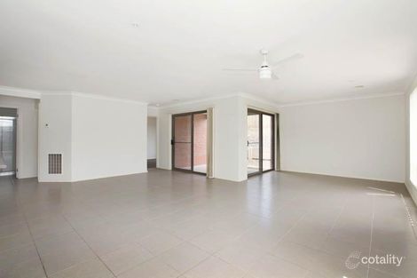 Property photo of 126 Phillip Drive Sunbury VIC 3429