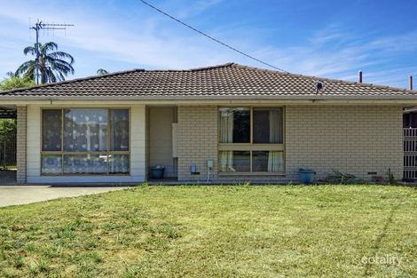 Property photo of 20 Rostrata Crescent Mooroopna VIC 3629