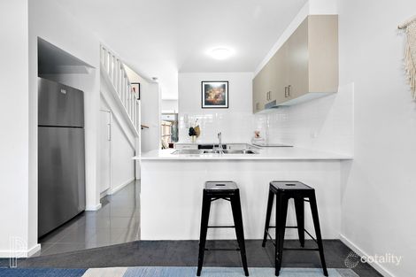 Property photo of 68/39 Jerrabomberra Avenue Narrabundah ACT 2604
