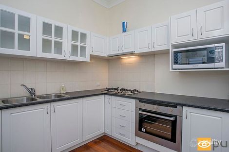 Property photo of 3/93 Stirling Highway Nedlands WA 6009