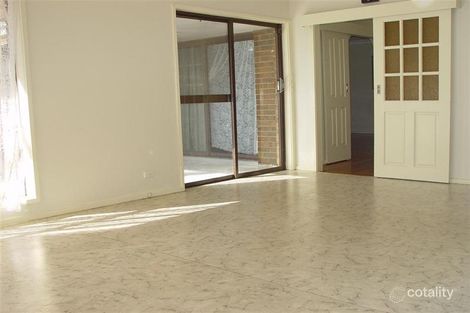 Property photo of 4 Leyton Court St Albans VIC 3021