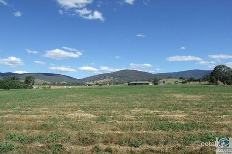 Property photo of 10 Hynes Lane Osbornes Flat VIC 3691