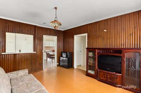 Property photo of 42 Kerferd Street Coburg VIC 3058