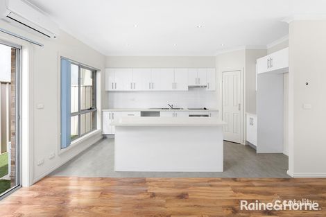Property photo of 6/12 Cheviot Drive Truganina VIC 3029