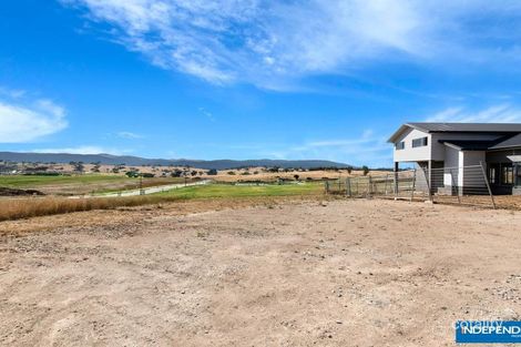 10 Hawke St, Googong, NSW 2620