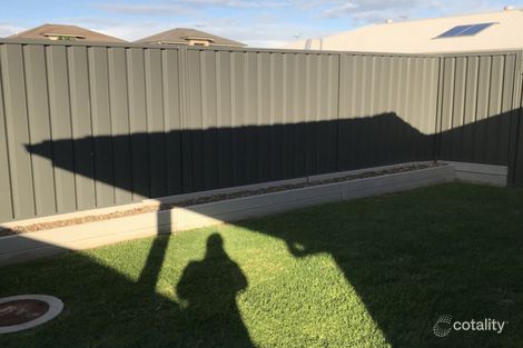 Property photo of 9A Salamander Road Wadalba NSW 2259