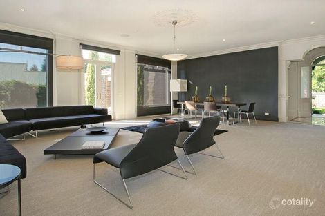 Property photo of 24 Ferrier Court Rowville VIC 3178
