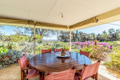 Property photo of 18 Soldiers Cove Terrace Dudley Park WA 6210