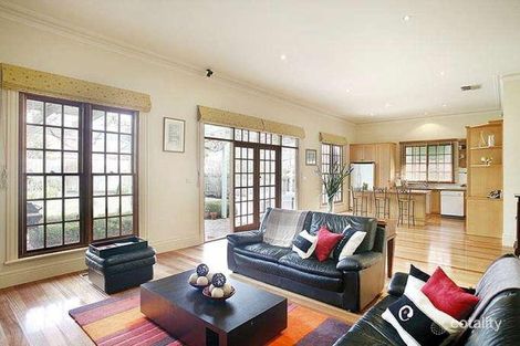 Property photo of 18 Wilson Street Glen Iris VIC 3146