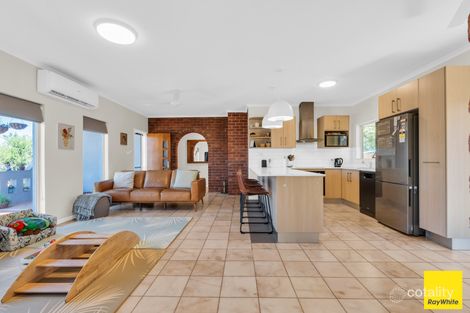 Property photo of 5 Violet Street Mooroobool QLD 4870